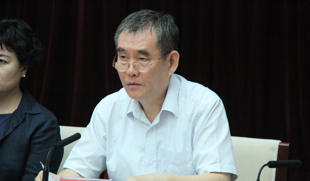 中國作協(xié)黨組書記、副主席錢小芊出席會議并講話