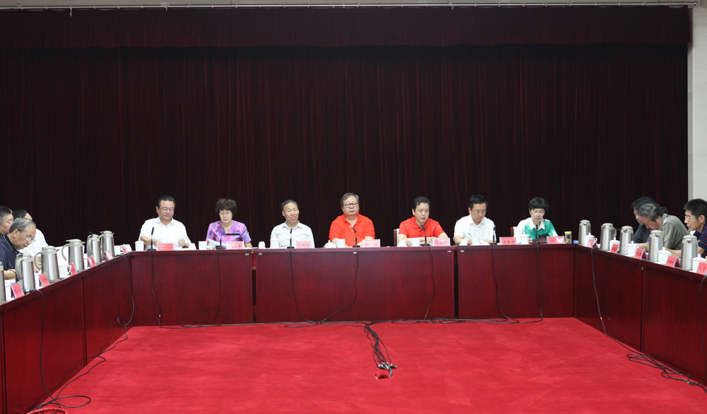 8月2日，第十一屆全國少數(shù)民族文學(xué)創(chuàng)作“駿馬獎”終評會