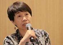 劉瓊：文化觀、兒童觀和技術(shù)觀的進(jìn)步國家對于少年兒童人格塑造、藝術(shù)熏陶等的高度重視，給兒童文學(xué)提供了寬闊舞臺。[詳細(xì)]