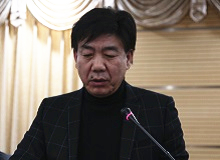 劉川鄂：迎合還是提升？在精神消費(fèi)多樣化、文學(xué)創(chuàng)作邊緣化、文學(xué)批評更加邊緣化的當(dāng)下，批評文體駁雜、批評問題意識薄弱、批評的有效性普遍缺失。[詳細(xì)]
