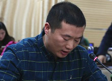 王秀濤：文學(xué)批評更需要批判精神這套叢書的出版提醒我們文學(xué)批評不能只會(huì)唱贊歌，文學(xué)批評還需要批判精神。[詳細(xì)]