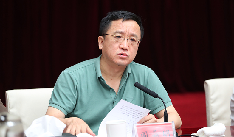 8月12日，評(píng)委會(huì)副主任閻晶明主持第六次全體會(huì)上作投票說(shuō)明、宣布第五輪計(jì)票結(jié)果，公布10部提名作品