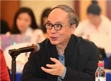 賀紹俊：融入革命者身姿和靈魂的千里江山　　小說(shuō)將我們拉到了八九十年前的大革命時(shí)期的大上海。往前推十多年，中國(guó)共產(chǎn)黨在這里誕生……[詳細(xì)]