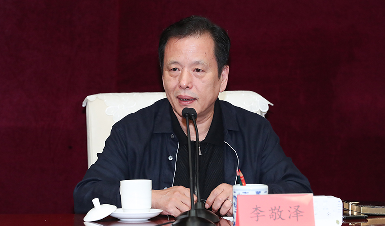 8月25日，李敬澤在終評會(huì)上介紹投票規(guī)則并宣布了各獎(jiǎng)項(xiàng)的計(jì)票結(jié)果
