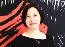 浙江文藝出版社：讓多介質(zhì)的傳播成為彰顯文學(xué)價(jià)值　　浙江文藝社以出版高品位、高格調(diào)、高質(zhì)量的中外名著和學(xué)術(shù)著作而為廣大讀者所熟知。[詳細(xì)]