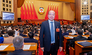 全國政協(xié)委員，中國電視藝術家協(xié)會分黨組書記、駐會副主席、秘書長范宗釵
