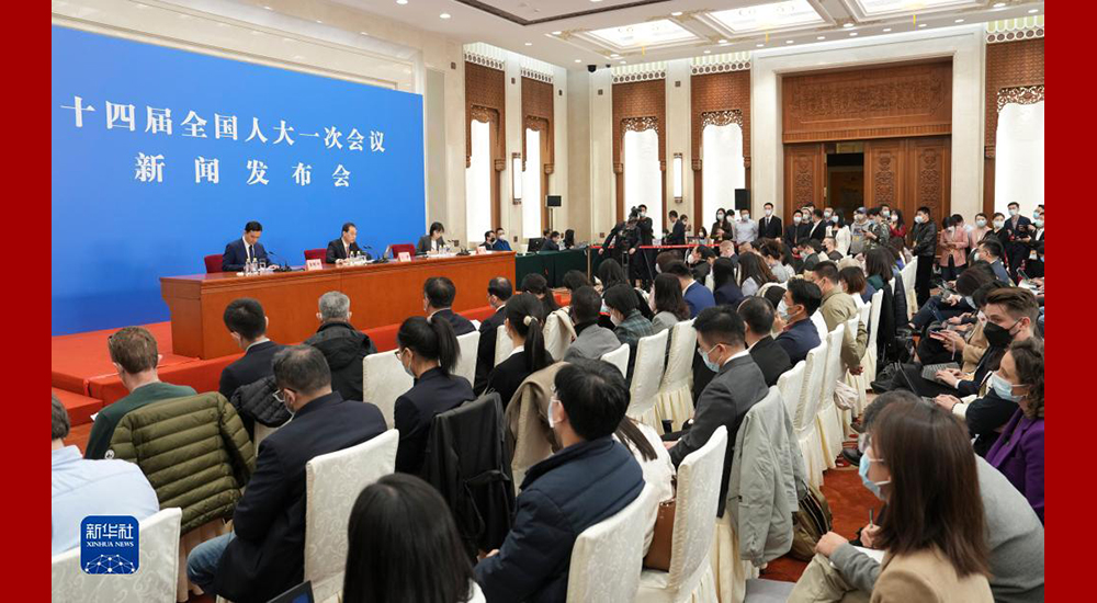 3月4日，十四屆全國人大一次會議在北京人民大會堂舉行新聞發(fā)布會。