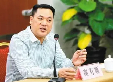 謝有順：“有生”之痛及其紓解方式　　歷史跨度如此寬廣，但《有生》的關(guān)注點(diǎn)不在復(fù)雜多變的歷史事件，而在歷史中普通人的命運(yùn)。[詳細(xì)]