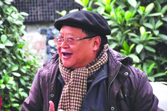 董仁威：中國科普作家協(xié)會榮譽理事、全球華語科幻星云獎聯(lián)合創(chuàng)始人