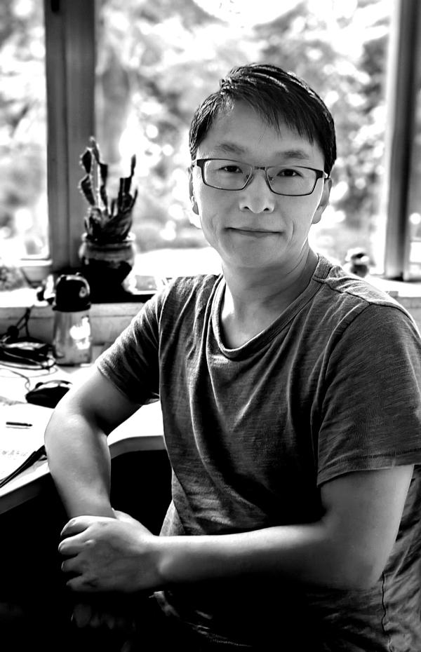 子禾，甘肅慶陽人，中國人民大學創(chuàng)造性寫作碩士。作品散見于《十月》《詩刊》《西湖》《作家》《長江文藝》等刊。著有長篇非虛構《異鄉(xiāng)人：我在北京這十年》、中短篇小說集《野蜂飛舞》（即將出版）等