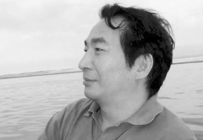   李師東，評論家、出版家，中國青年出版總社原總經(jīng)理
