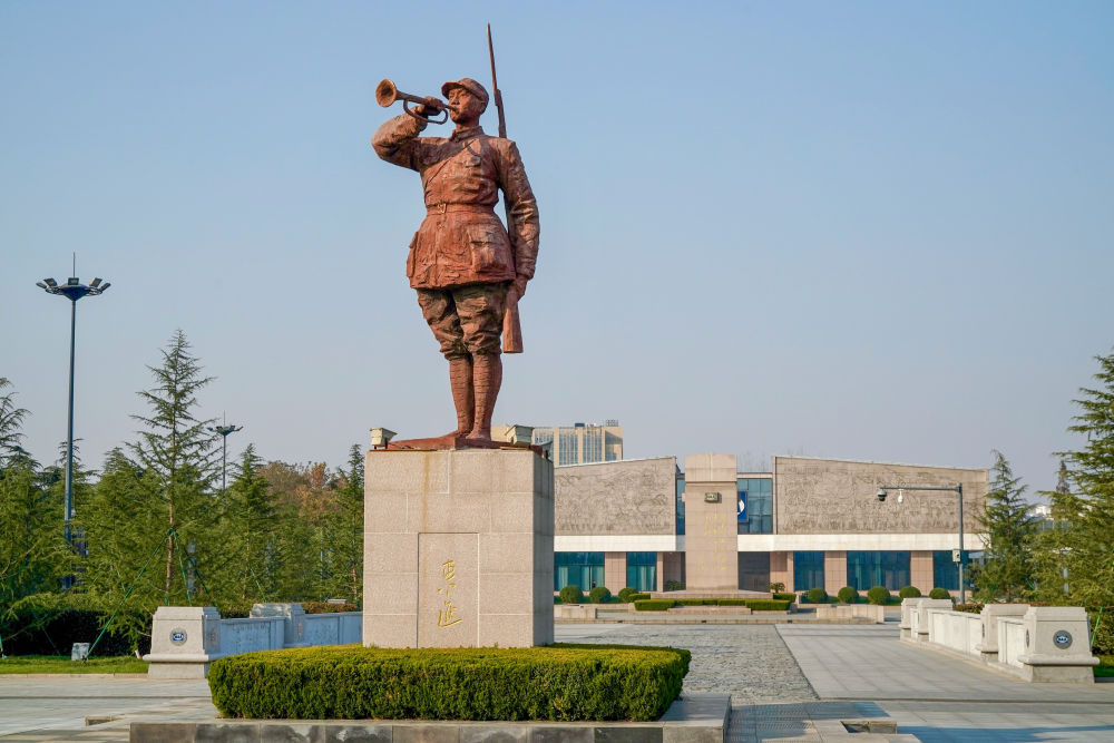 這是2023年12月3日拍攝的江蘇鹽城新四軍紀念館外景。新華社記者 李博 攝