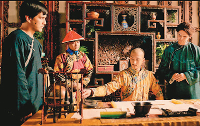 格列柯的形式語(yǔ)言極為獨(dú)特，喜歡自由地將形體拉長(zhǎng)變形，動(dòng)感十足，情感激越，帶有強(qiáng)烈的表現(xiàn)性與主觀性。圖為格列柯《年輕紳士肖像》。