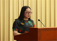 馬金蓮：耐得住寂寞，守得住清貧　　24年來，繁雜瑣碎的工作生活之余，我堅持文學(xué)夢想，發(fā)表作品600多萬字，出版作品21部……[詳細(xì)]