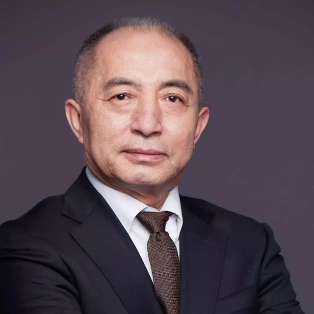 白冰  兒童文學(xué)作家、接力出版社總經(jīng)理