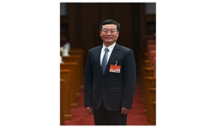 全國政協(xié)委員、人民日報社原副總編輯王一彪
