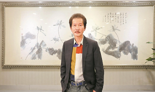 全國政協(xié)委員、廣東省美術(shù)家協(xié)會副主席許鴻飛
