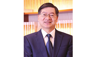 全國政協(xié)委員，中國社會科學(xué)出版社黨委書記、社長趙劍英