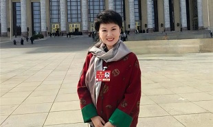 全國政協(xié)委員、浙江省舞協(xié)主席、杭州歌劇舞劇院院長崔巍
