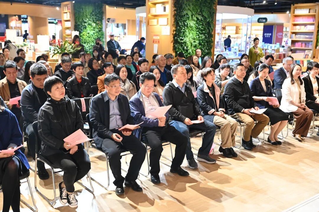 “文學(xué)浸萬家” 全民閱讀推廣活動啟動儀式現(xiàn)場