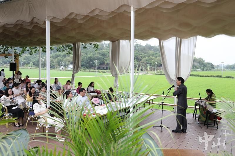 4月23日，田園詩會(huì)暨榕樹下閱讀雅集在南朗街道沖口作家村舉行。記者 王云 攝