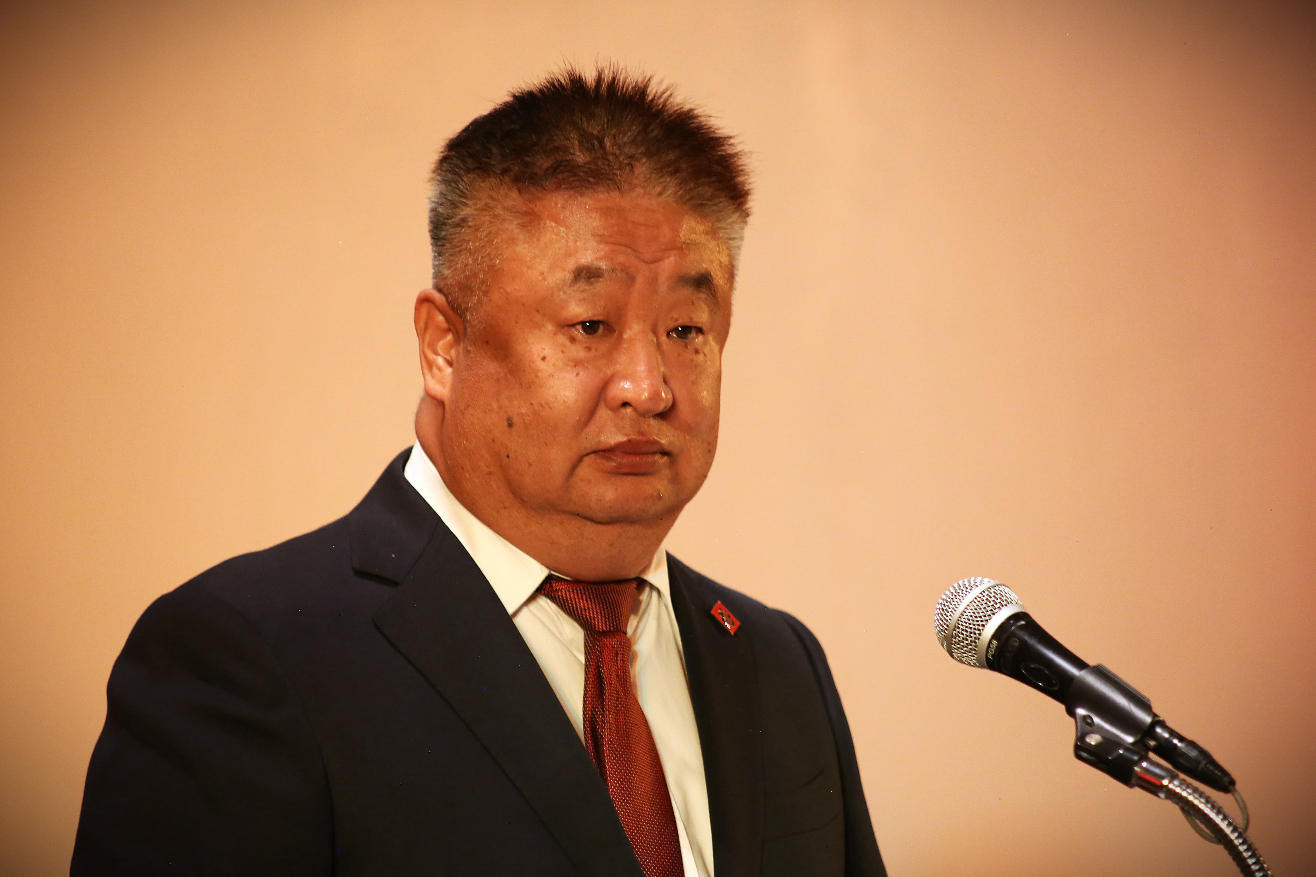 石岳文